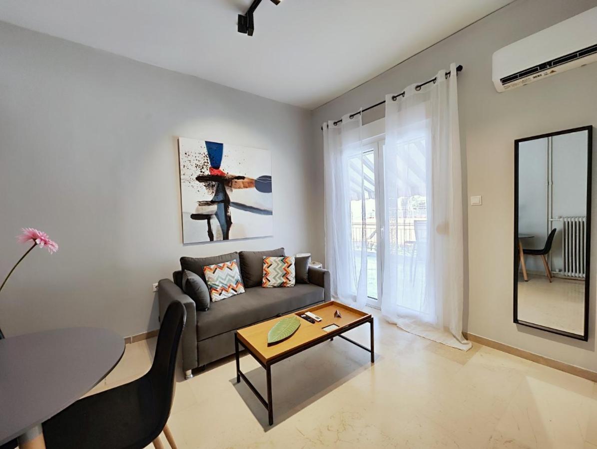 Zea Apartments Piraeus Exterior photo